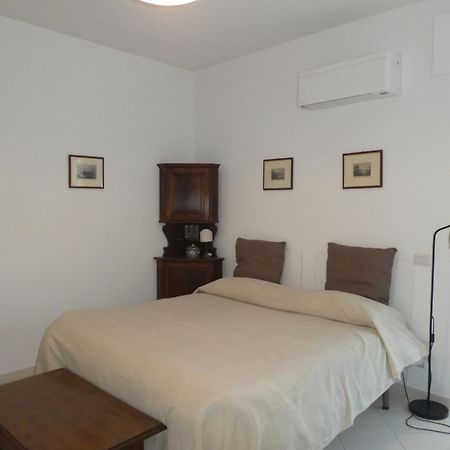 Bed and Breakfast SoggiorniSorrent Exterior foto