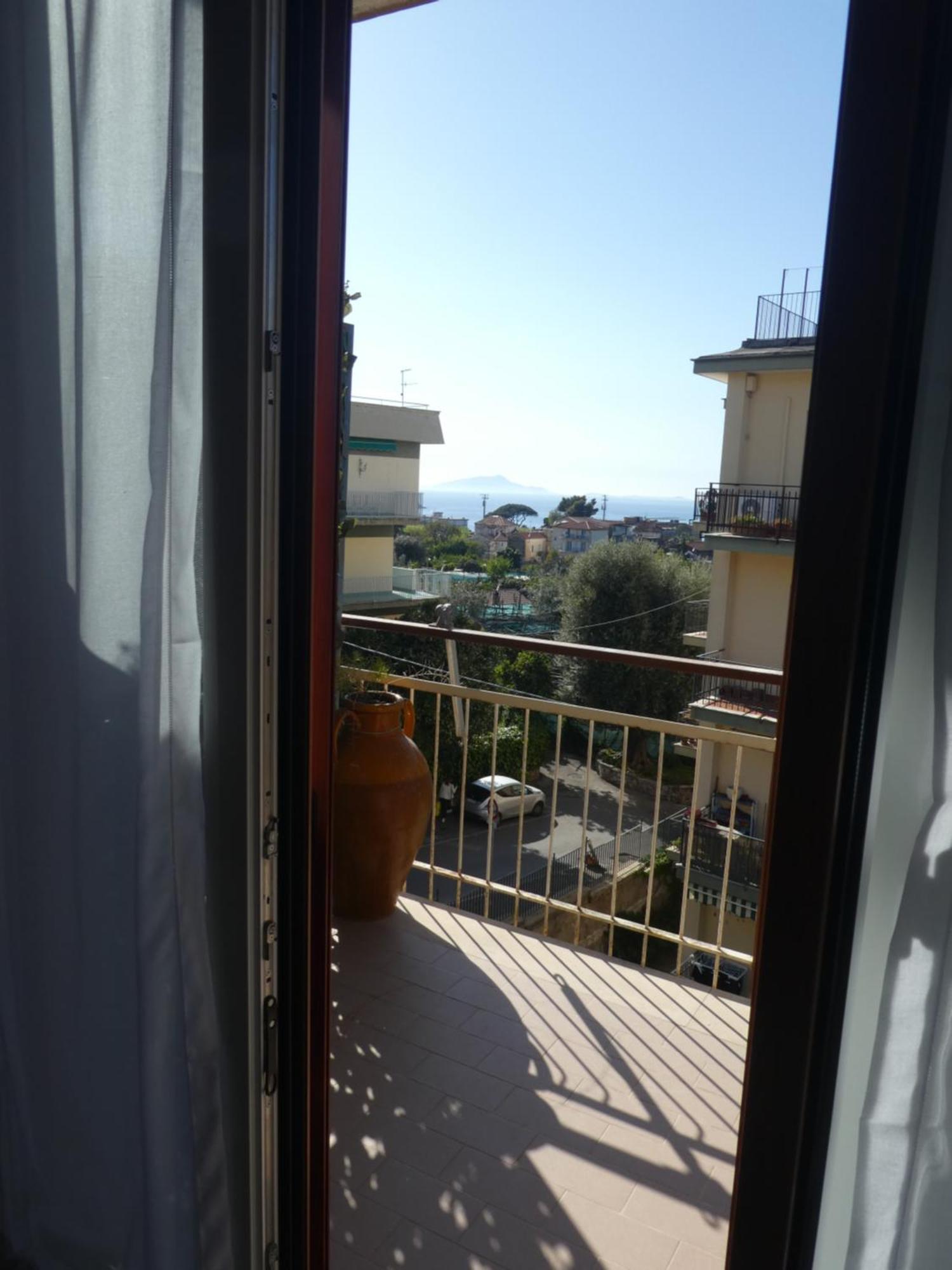 Bed and Breakfast SoggiorniSorrent Exterior foto