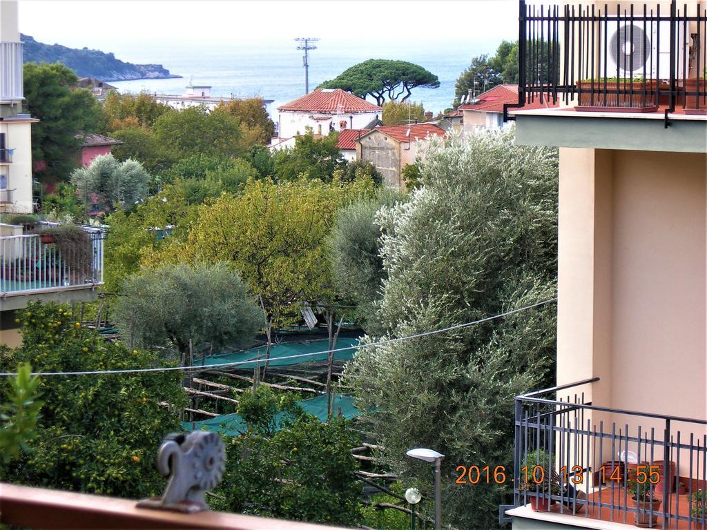 Bed and Breakfast SoggiorniSorrent Exterior foto